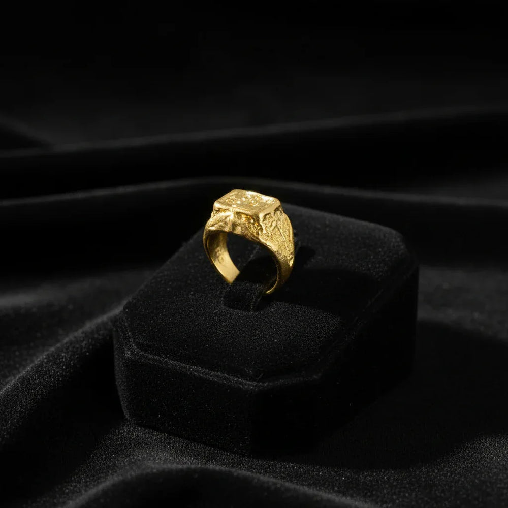 Henbrandt Gold Bling Ring - Luxury Statement Piece for Fancy Dress - Why Not Shop