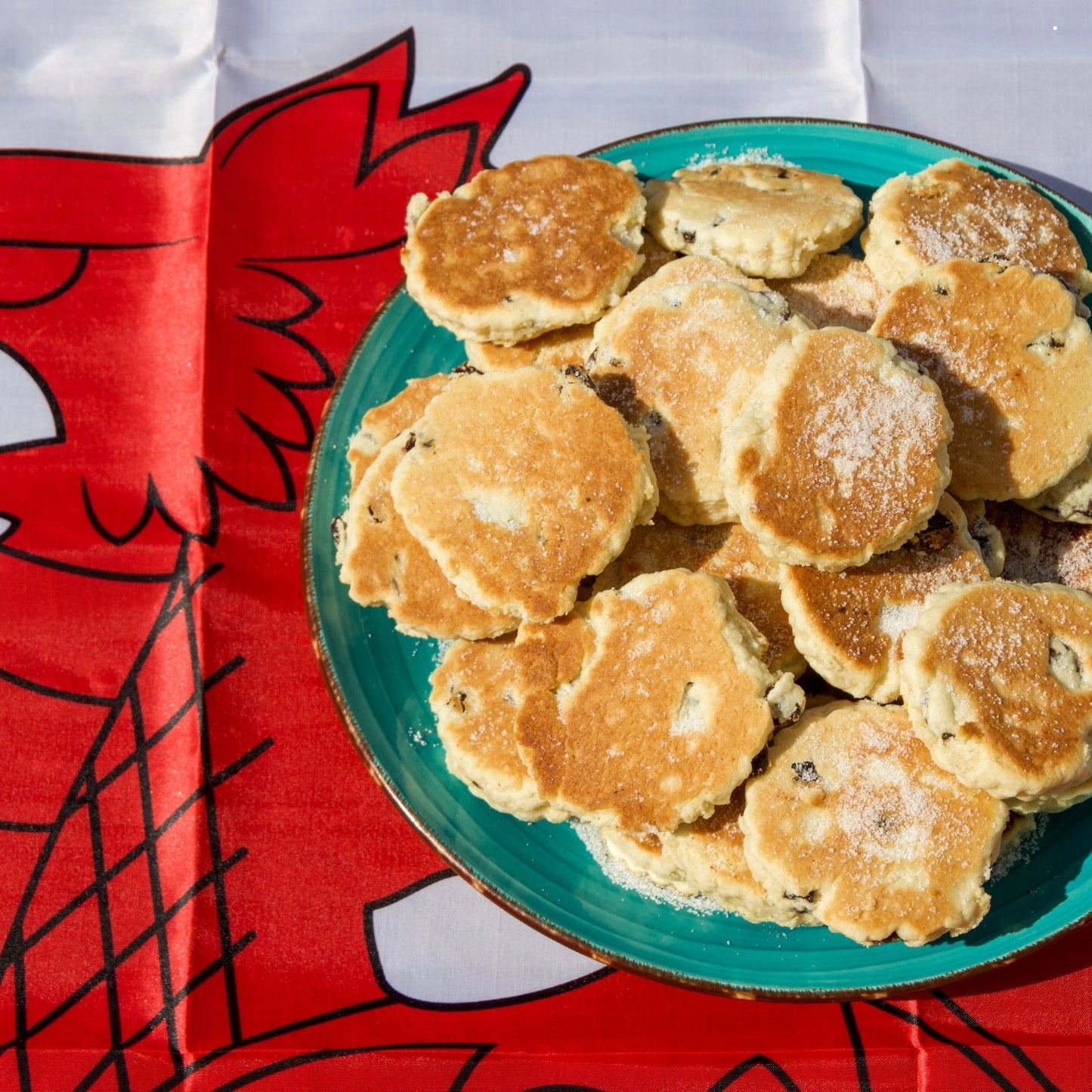 Welsh Flag, 5ft x 3ft, 152cm x 91cm, Polyester | Why Not Shop