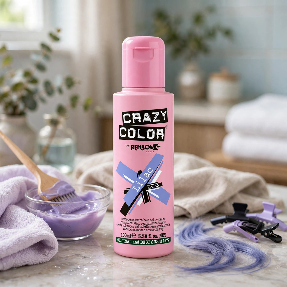 Application of Crazy Color Lilac semi-permanent hair dye on bleached hair
