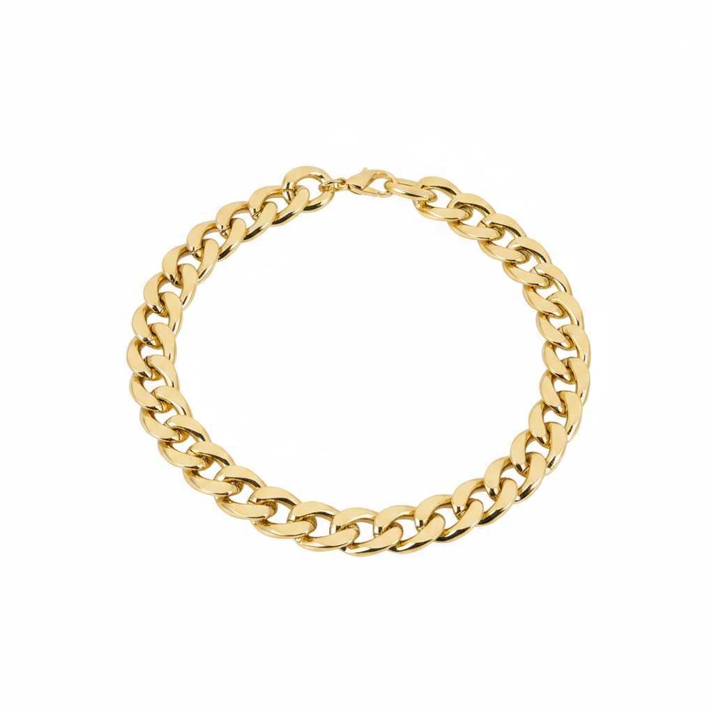 Chunky gold chain necklace 68cm on pure white background — studio hero shot, Amazon/eBay compliant