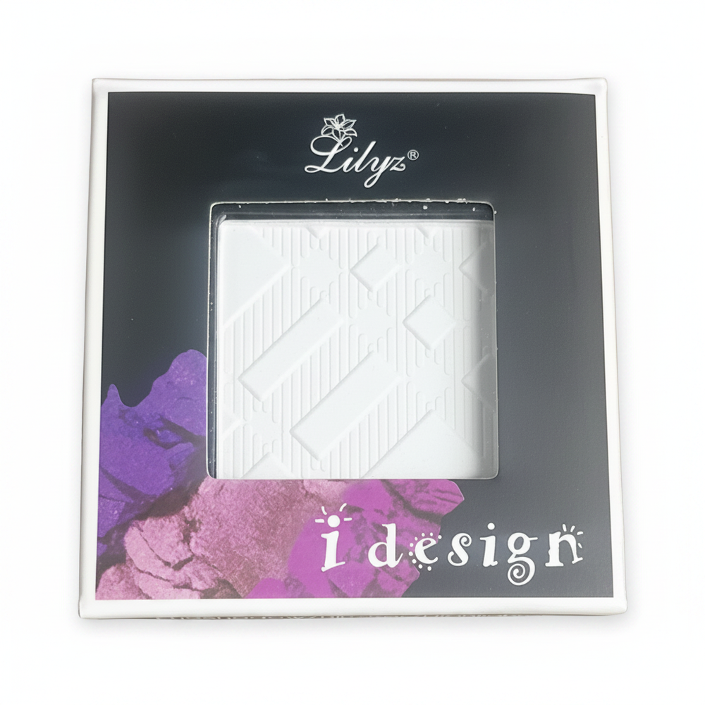 Lilyz i design Eyeshadow Mono Snow White compact on white background
