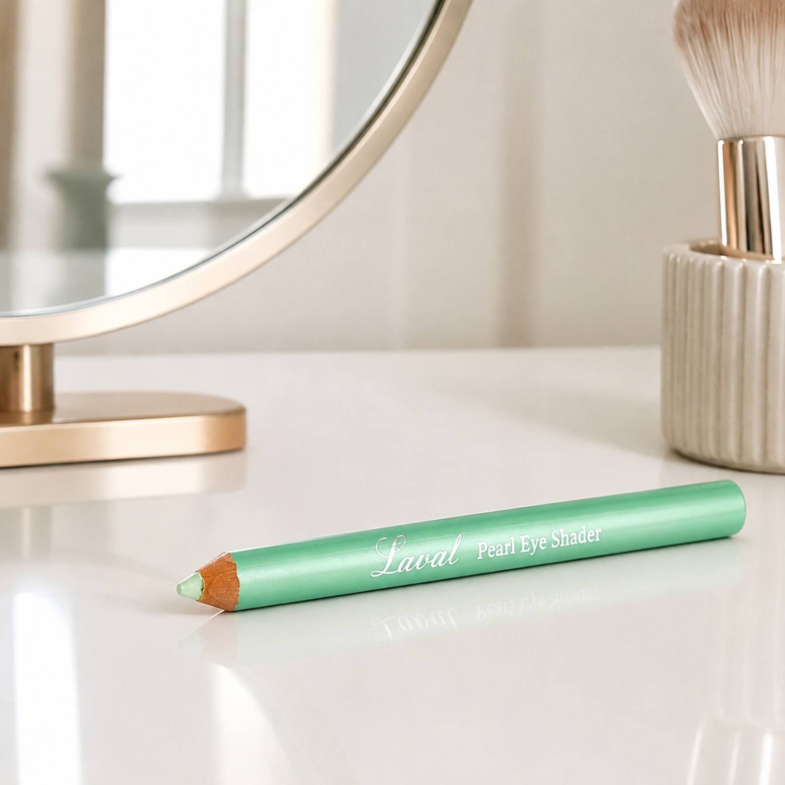 Laval green Pearl Eye Shader pencil on a clean dressing table