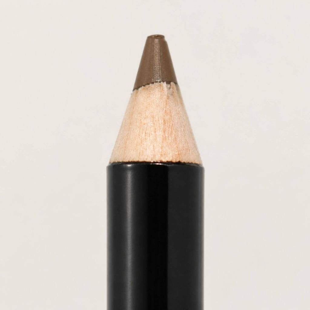 Close-up of the sharpened light-brown tip of the Lilyz eyebrow pencil