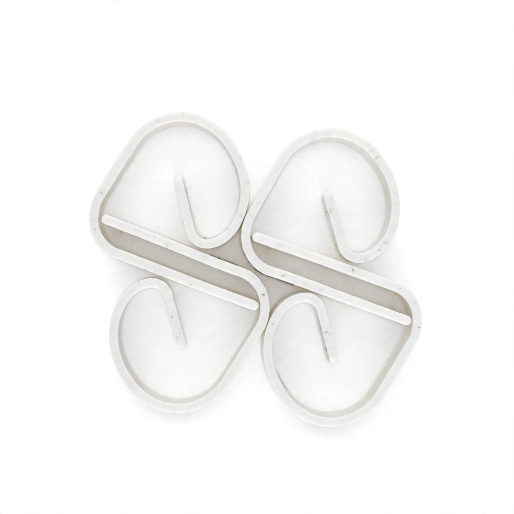 Unique Party 4 Pack Tablecover Clips for securing table covers